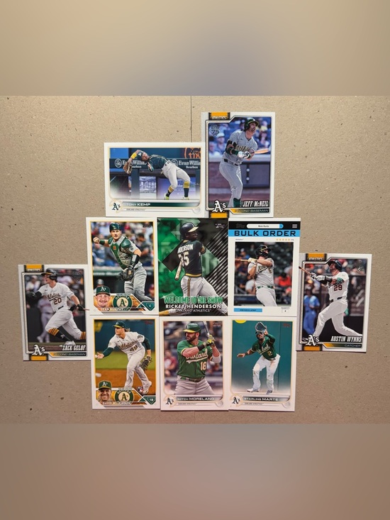 Topps Other - NUMBERED Rickey Henderson. Athletics Baseball Cards Lot of 10
